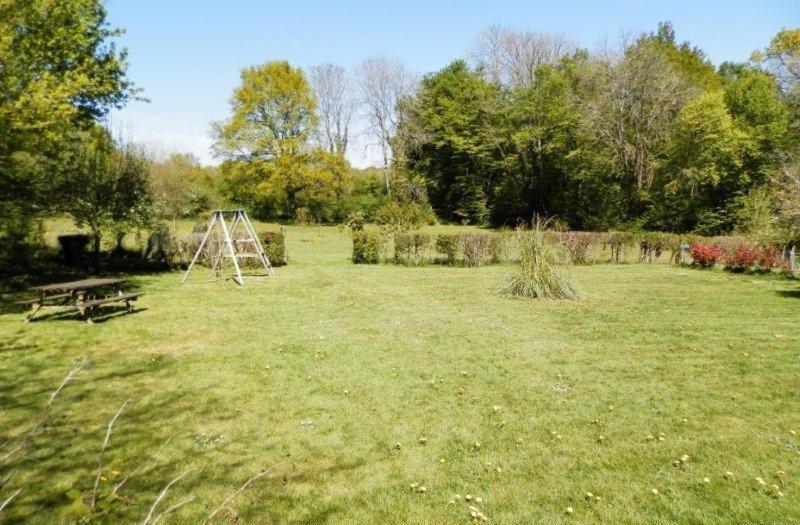 Domaine De Varenne Bed & Breakfast Saint-Amand-en-Puisaye ภายนอก รูปภาพ